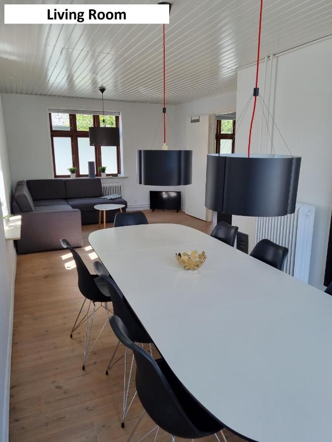 Taet Pa Centrum & Mch/Boxen - Huset Nr. 11 Herning Esterno foto